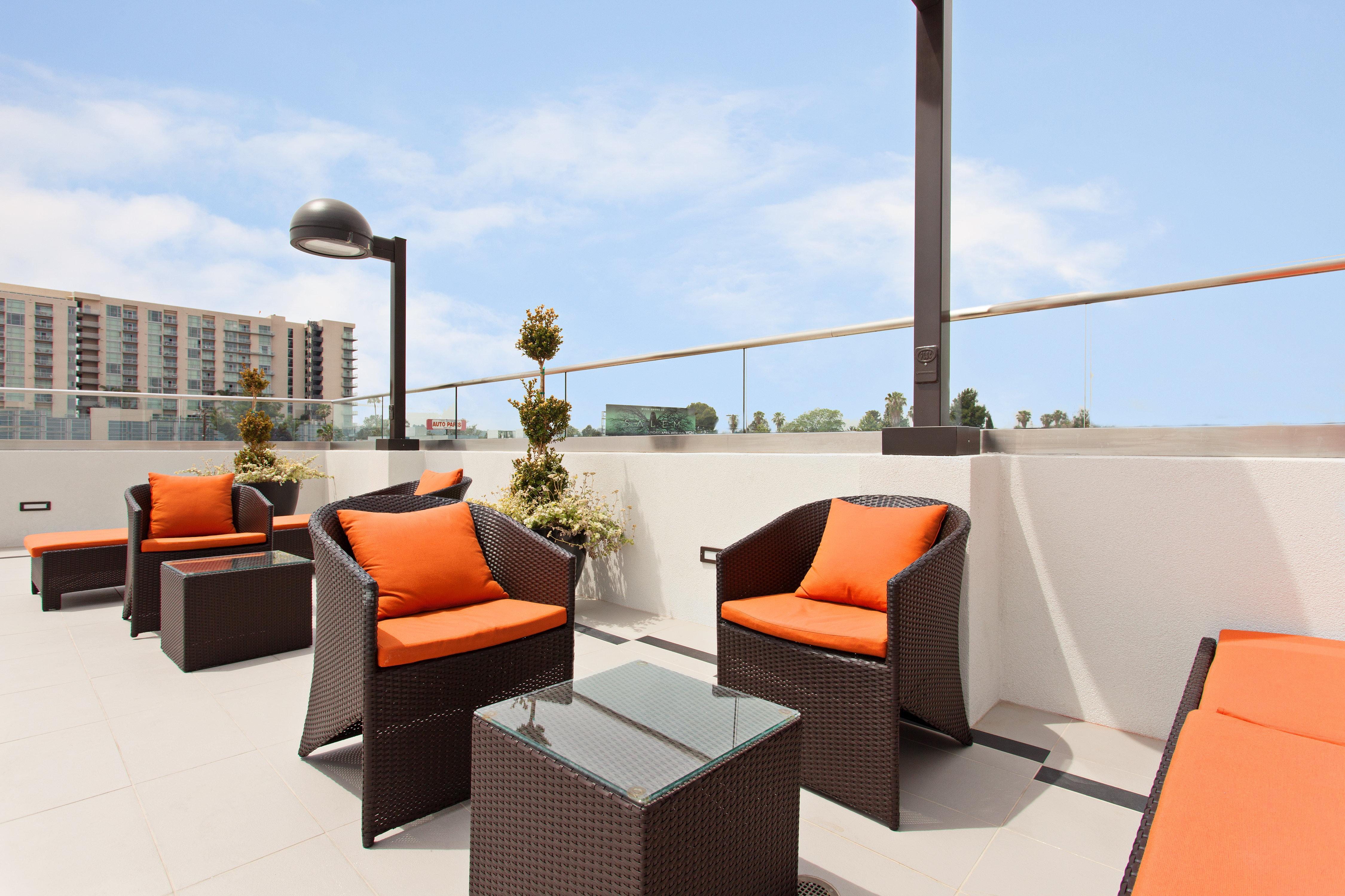 Holiday Inn Express North Hollywood - Burbank Area By Ihg Los Angeles Eksteriør bilde