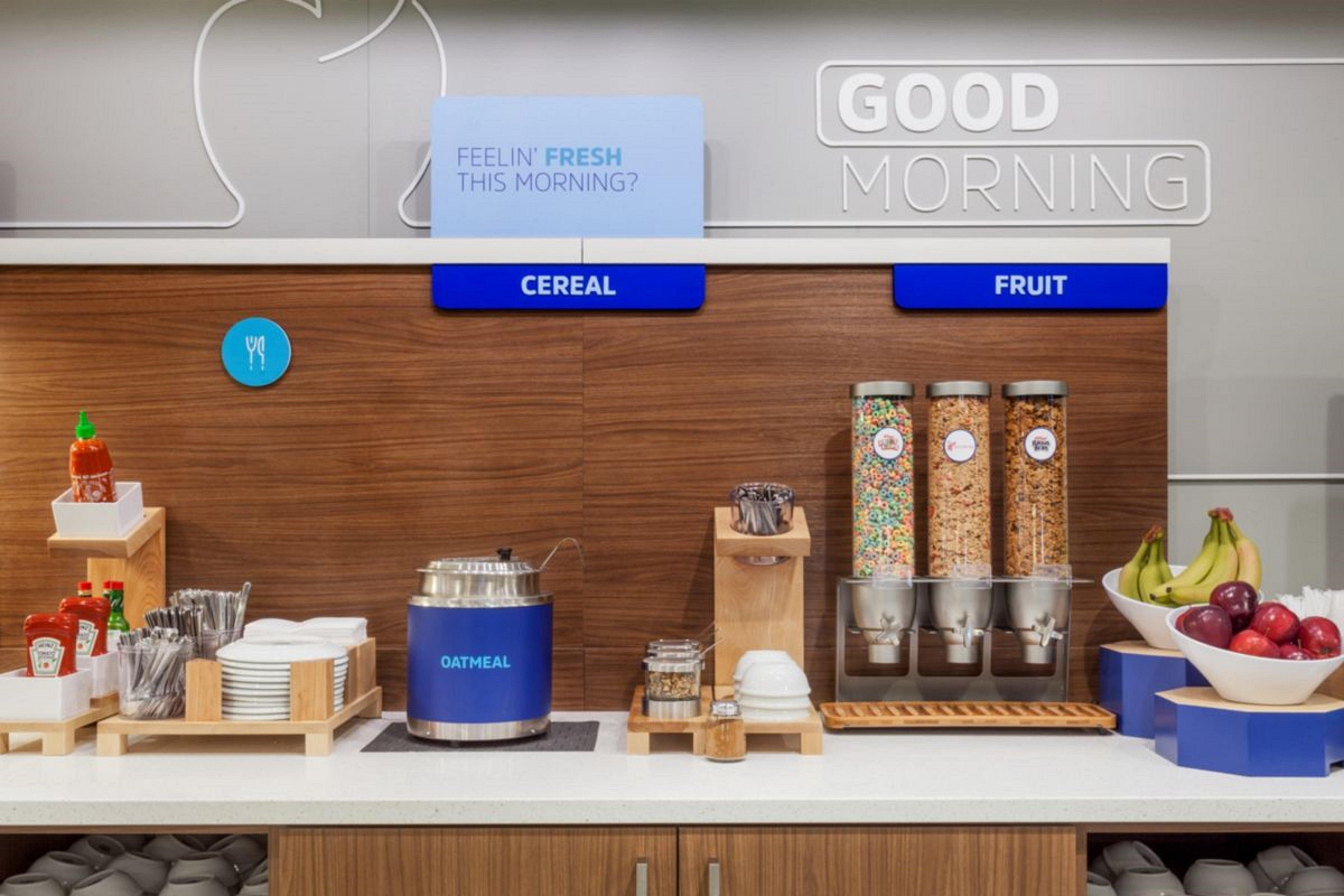 Holiday Inn Express North Hollywood - Burbank Area By Ihg Los Angeles Eksteriør bilde