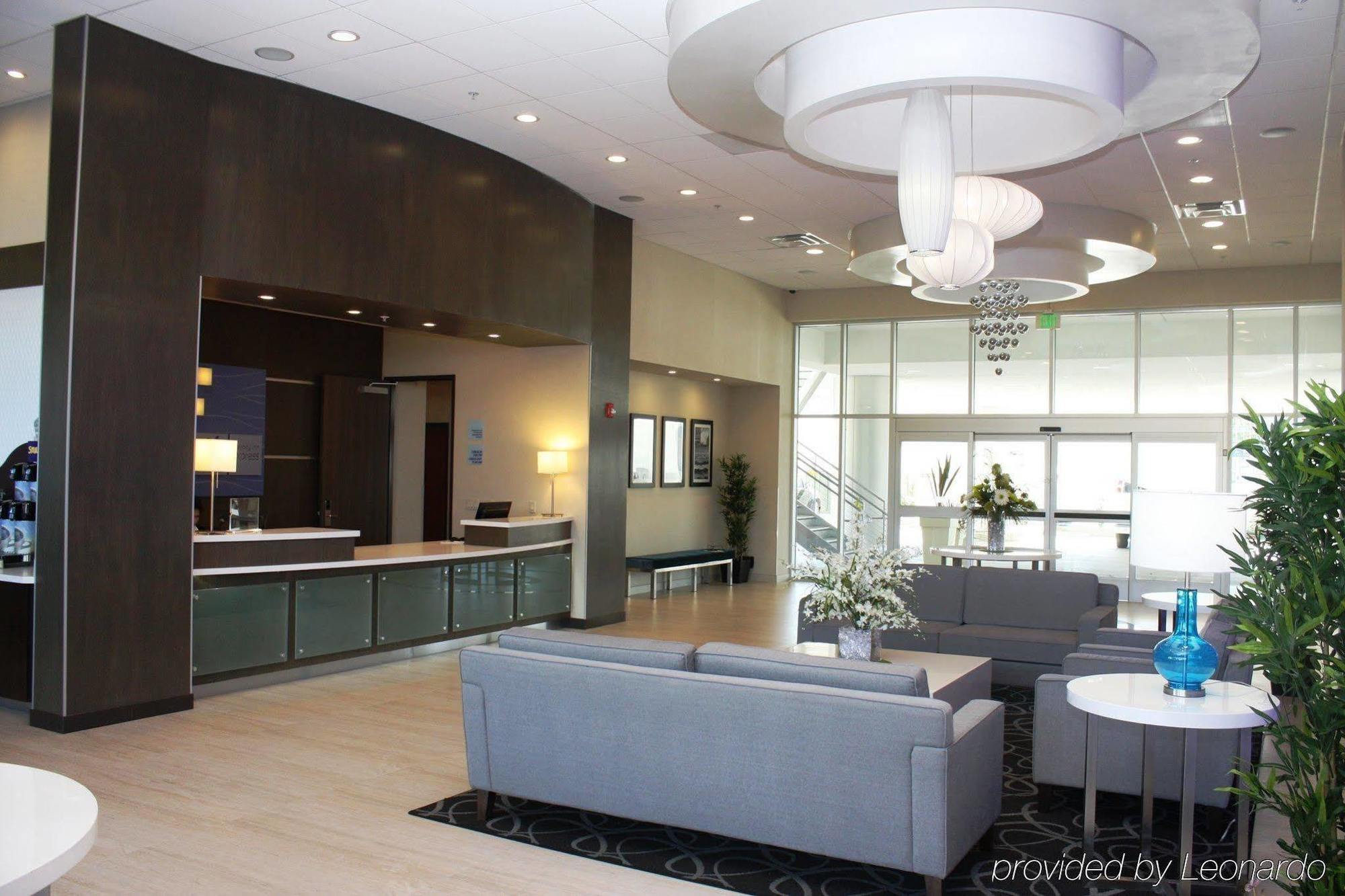 Holiday Inn Express North Hollywood - Burbank Area By Ihg Los Angeles Eksteriør bilde